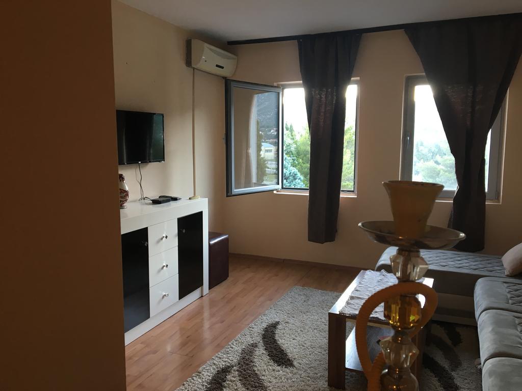 Mell Apartments Μόσταρ Εξωτερικό φωτογραφία